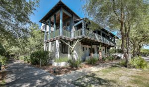 Lepley Cottage Rosemary Beach Rental next to Barrett Square